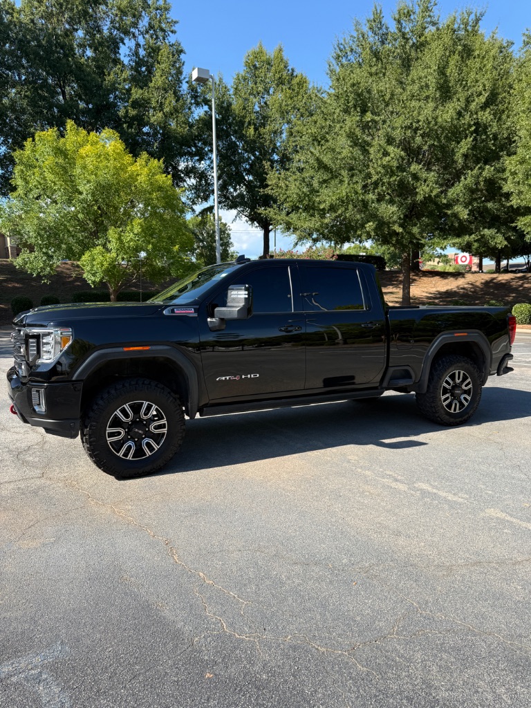 2023 GMC Sierra Hd - $54,000