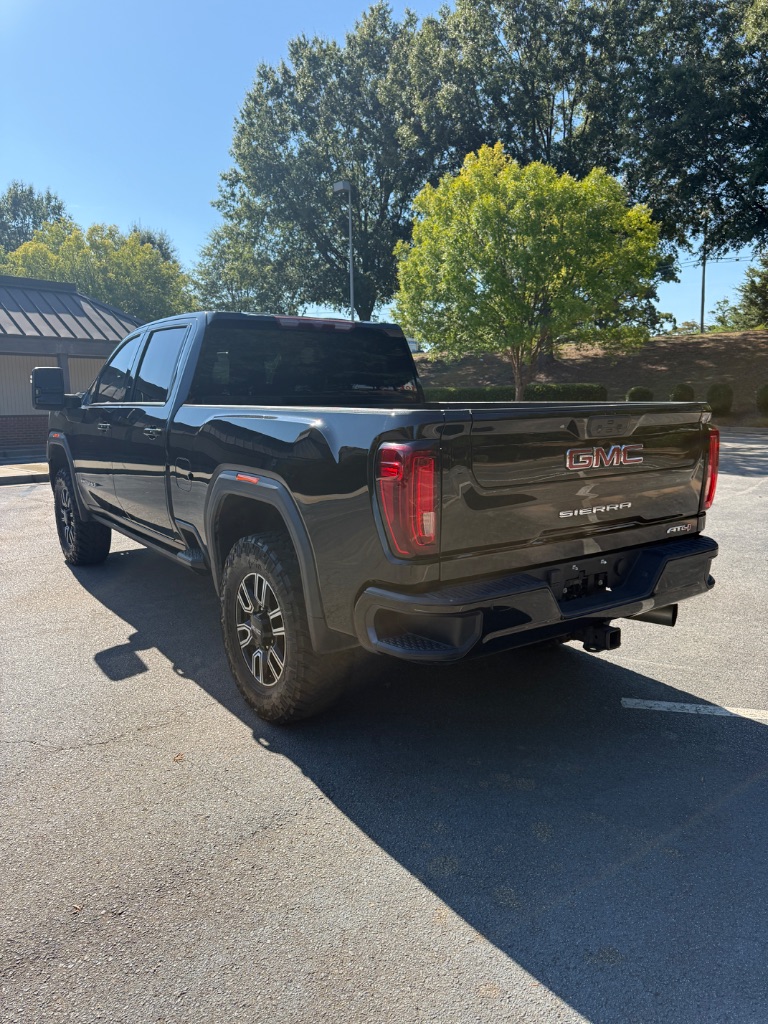 2023 GMC Sierra Hd - $54,000