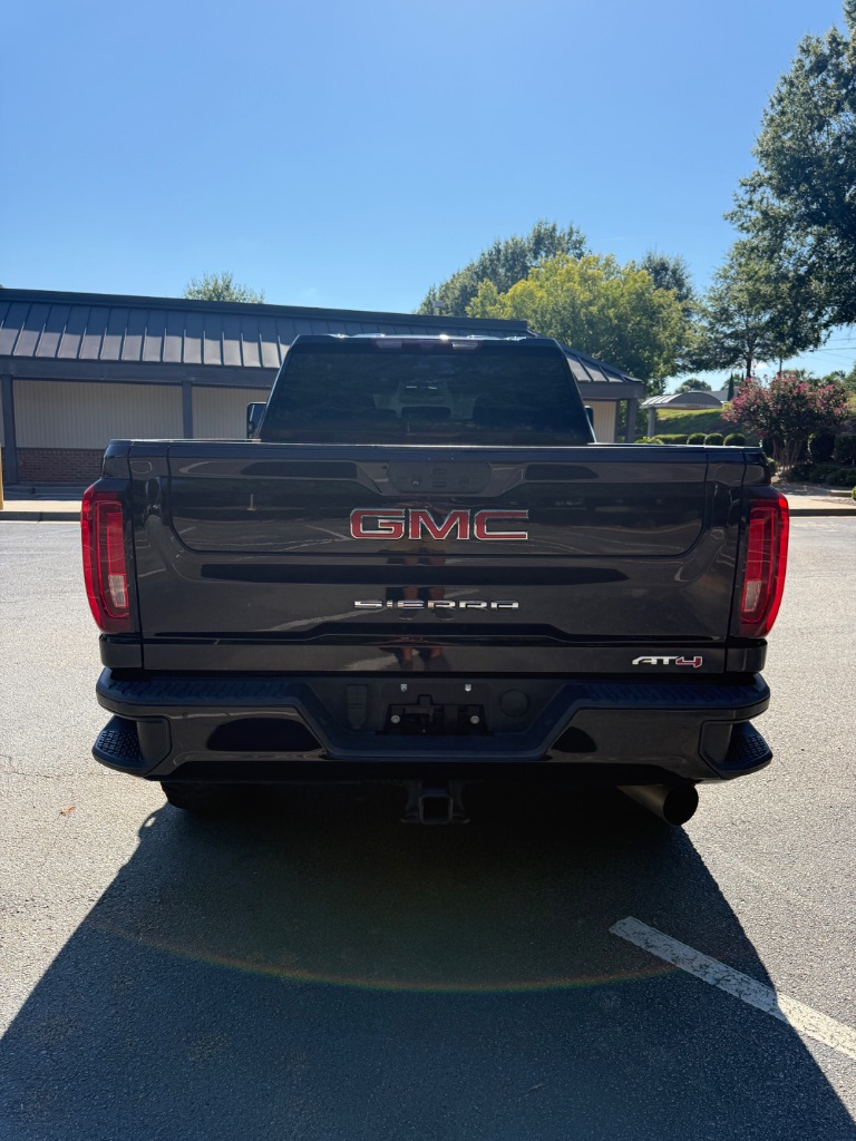 2023 GMC Sierra Hd - $54,000