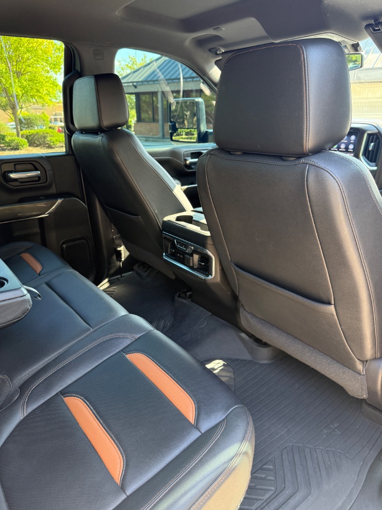 2023 GMC Sierra Hd - $54,000