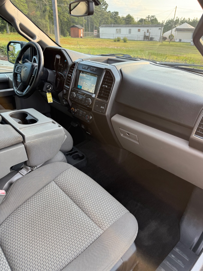 2018 Ford F-150 - $15,900