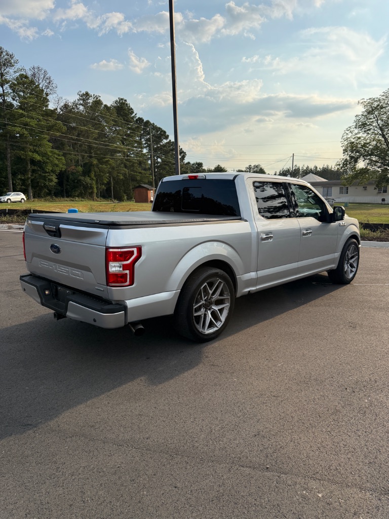 2018 Ford F-150 - $15,900