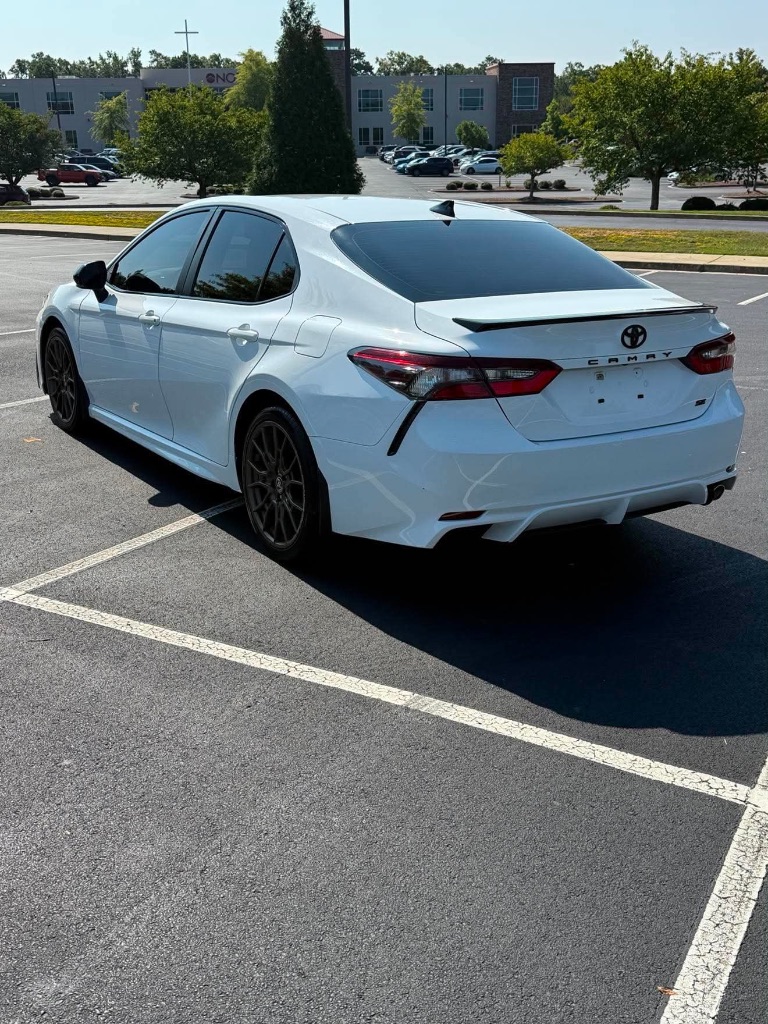 2023 Toyota Camry - $20,000