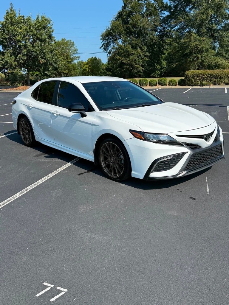 2023 Toyota Camry - $20,000
