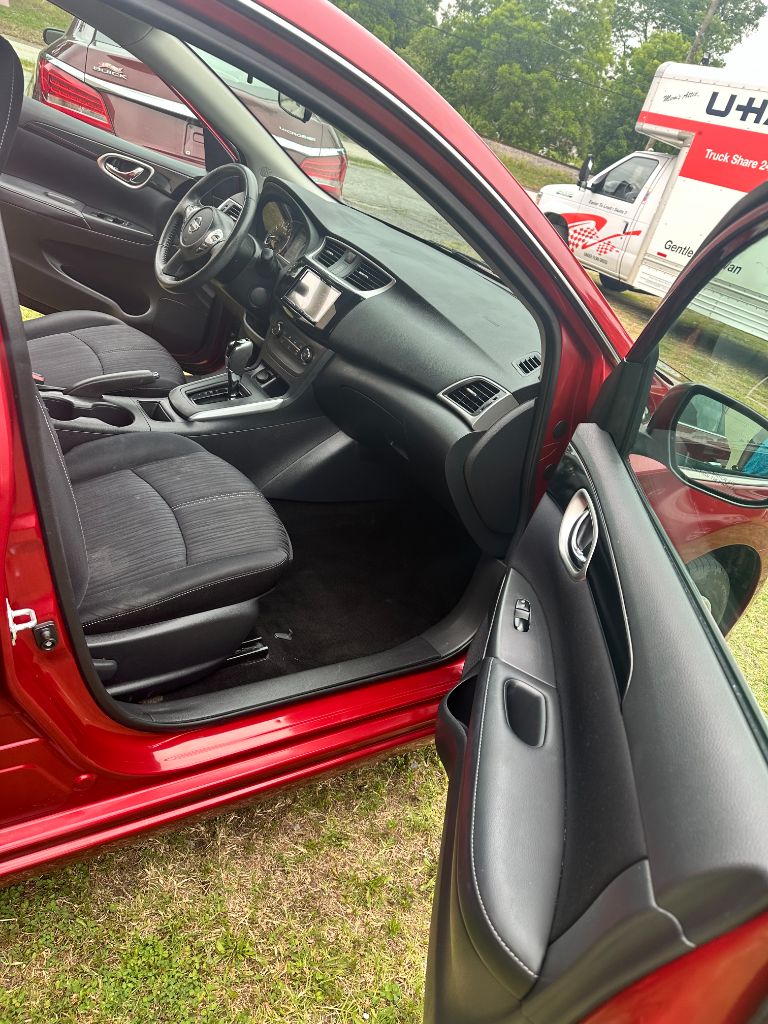 2017 Nissan Sentra SV photo