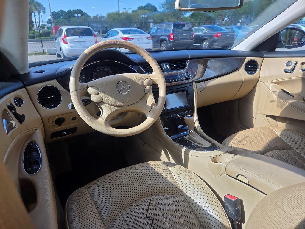 2006 Mercedes-Benz CLS-Class - $3,497