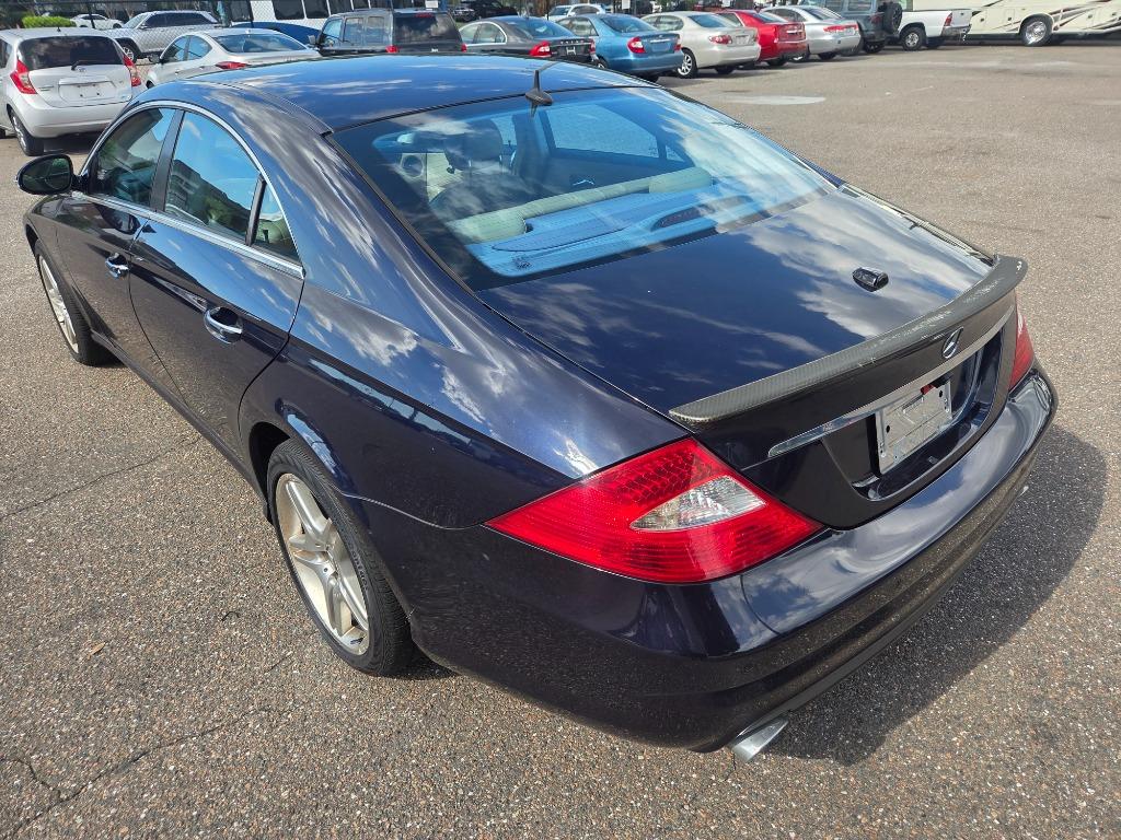2006 Mercedes-Benz CLS-Class - $3,497