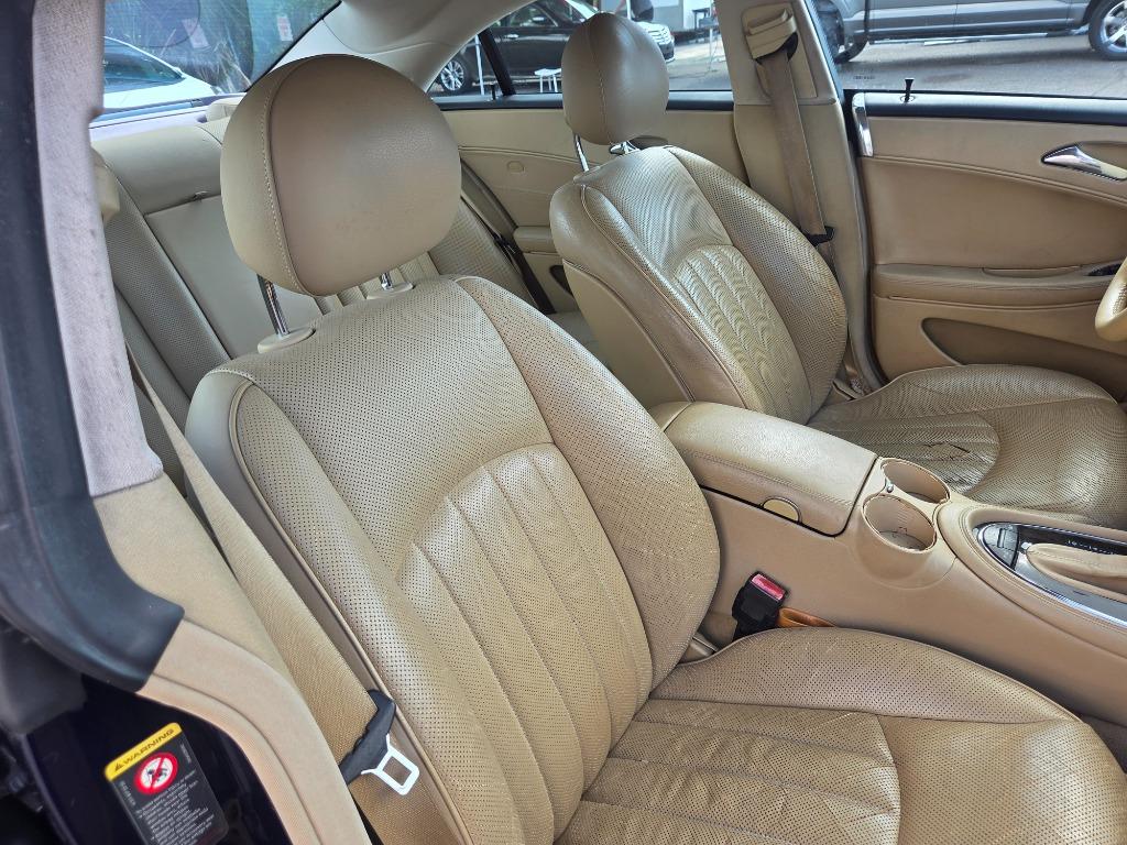 2006 Mercedes-Benz CLS-Class - $3,497