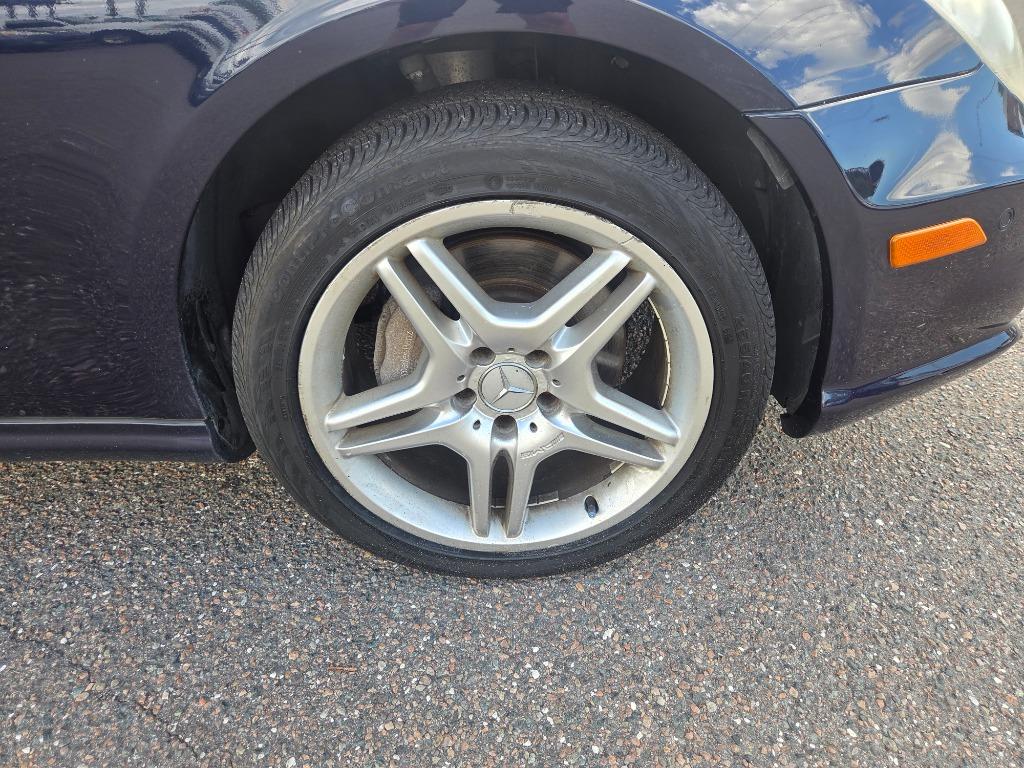 2006 Mercedes-Benz CLS-Class - $3,497