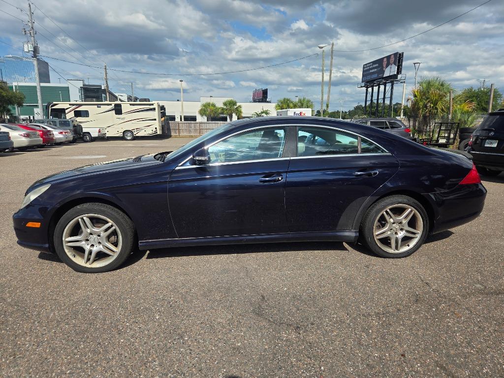 2006 Mercedes-Benz CLS-Class - $3,497