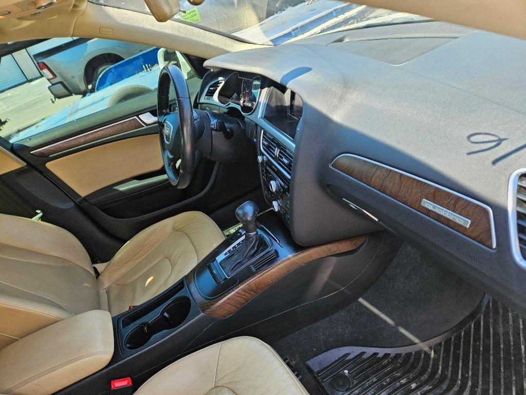 2013 Audi A4 2.0T quattro Premium photo