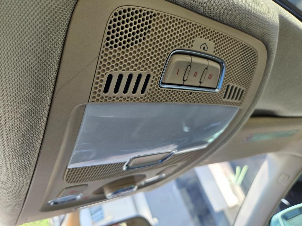 2013 Audi A4 2.0T quattro Premium photo