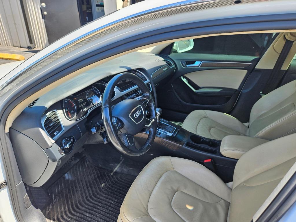 2013 Audi A4 2.0T quattro Premium photo