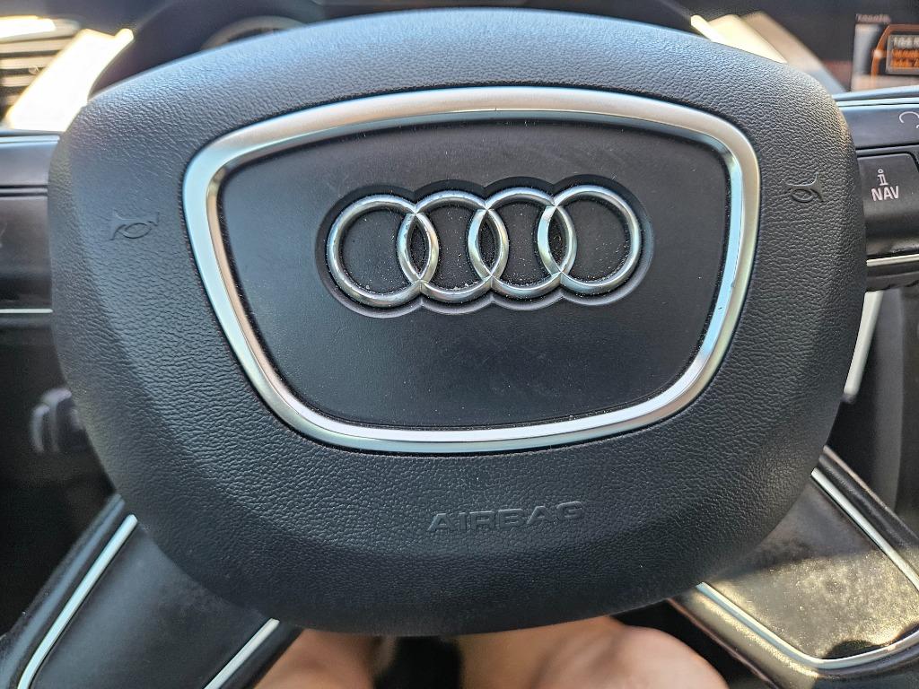 2013 Audi A4 2.0T quattro Premium photo
