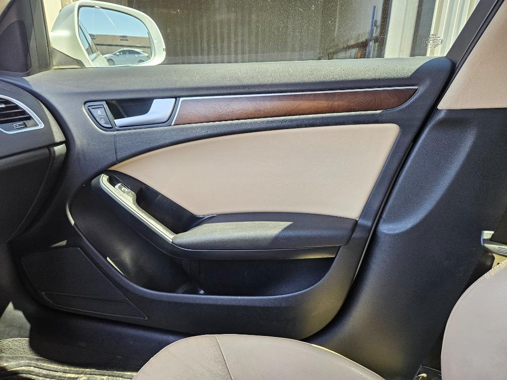 2013 Audi A4 2.0T quattro Premium photo