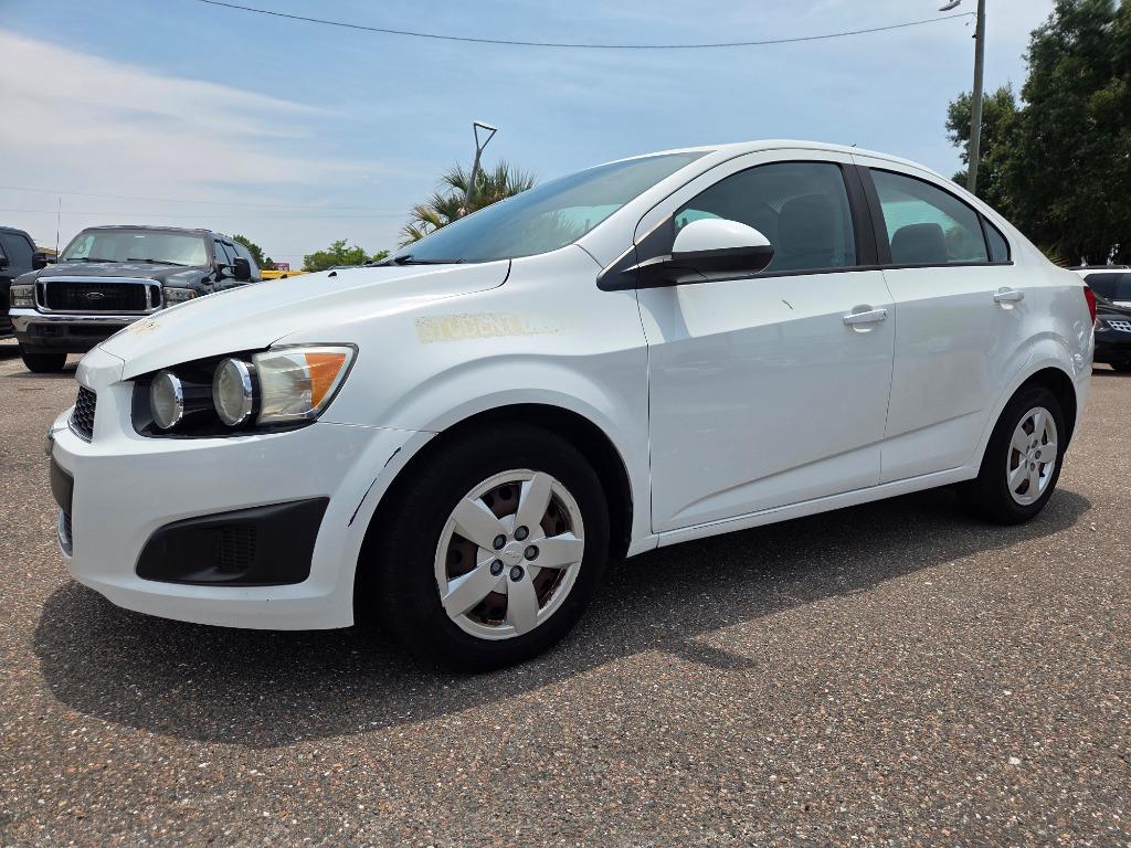 2016 Chevrolet Sonic - $1,997
