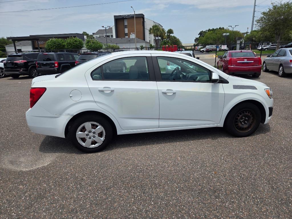 2016 Chevrolet Sonic - $1,997