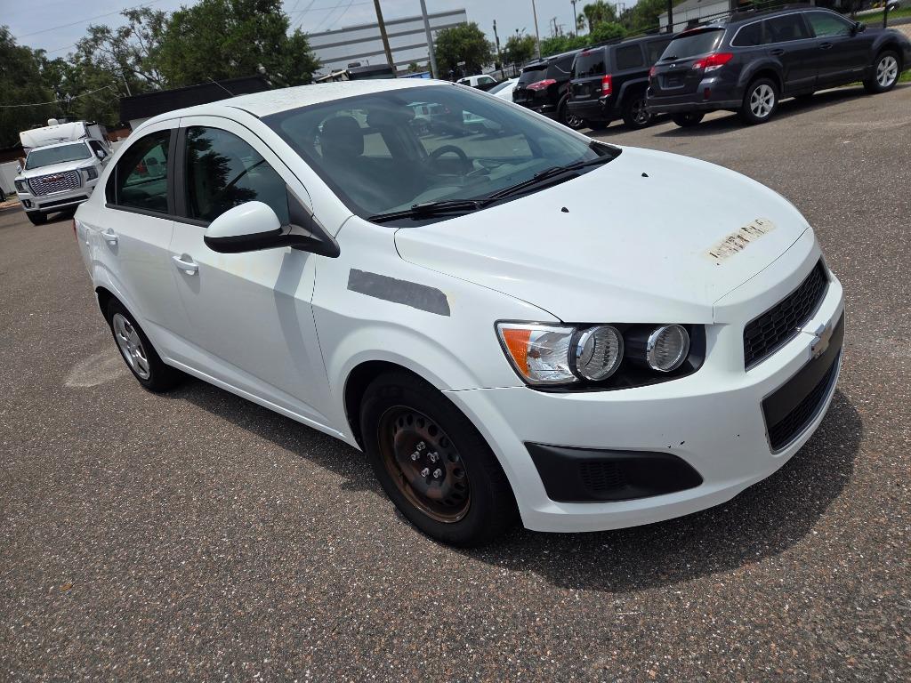 2016 Chevrolet Sonic - $1,997