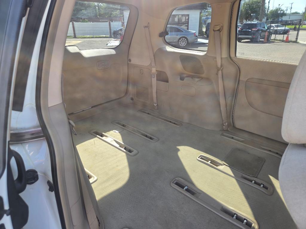 2007 Kia Sedona - $2,497