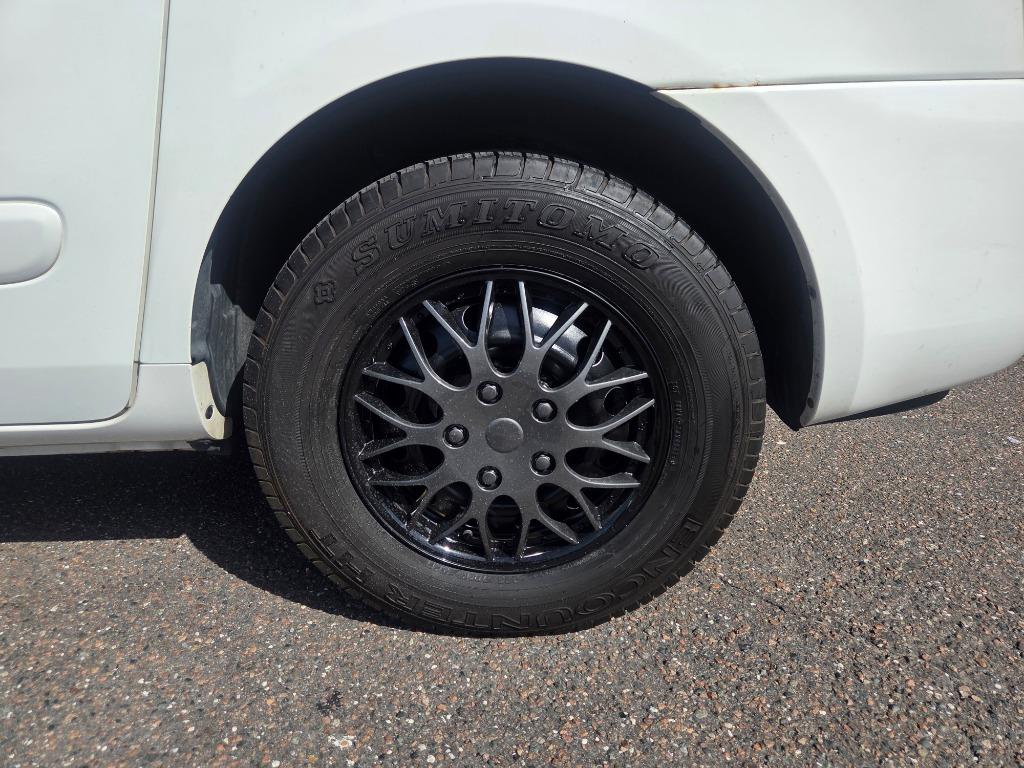 2007 Kia Sedona - $2,497