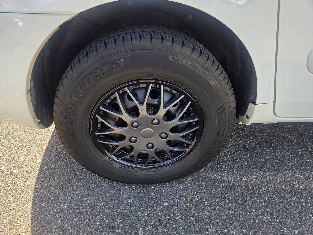 2007 Kia Sedona - $2,497