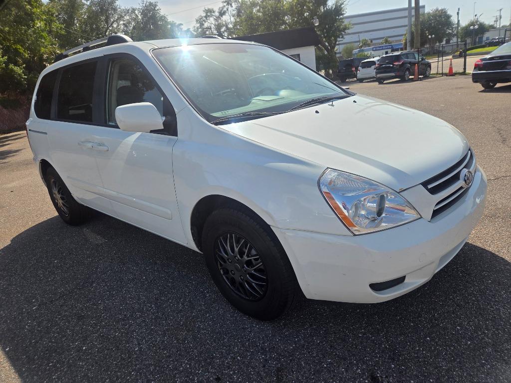 2007 Kia Sedona - $2,497
