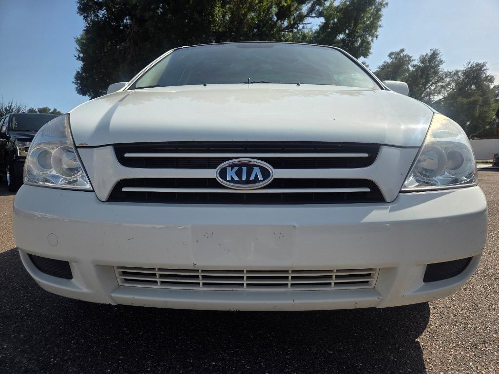 2007 Kia Sedona - $2,497