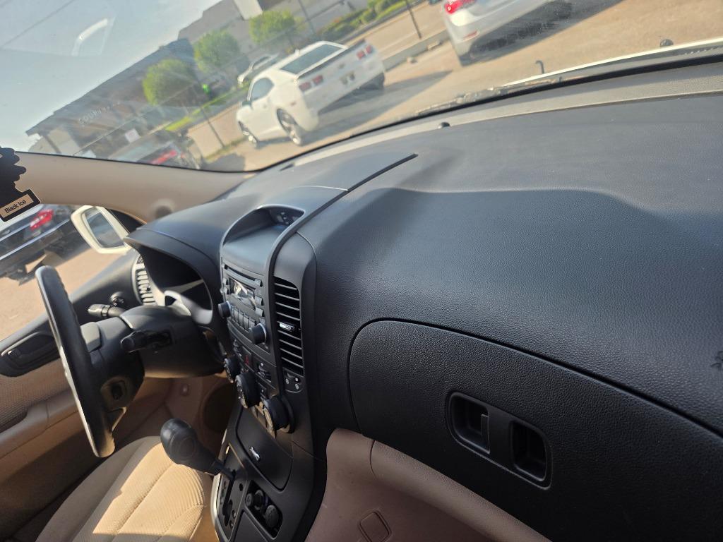 2007 Kia Sedona - $2,497