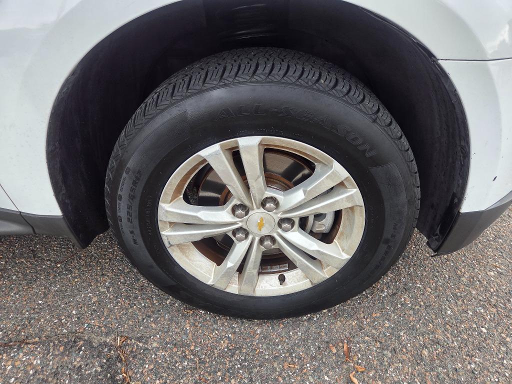 2015 Chevrolet Equinox - $2,997