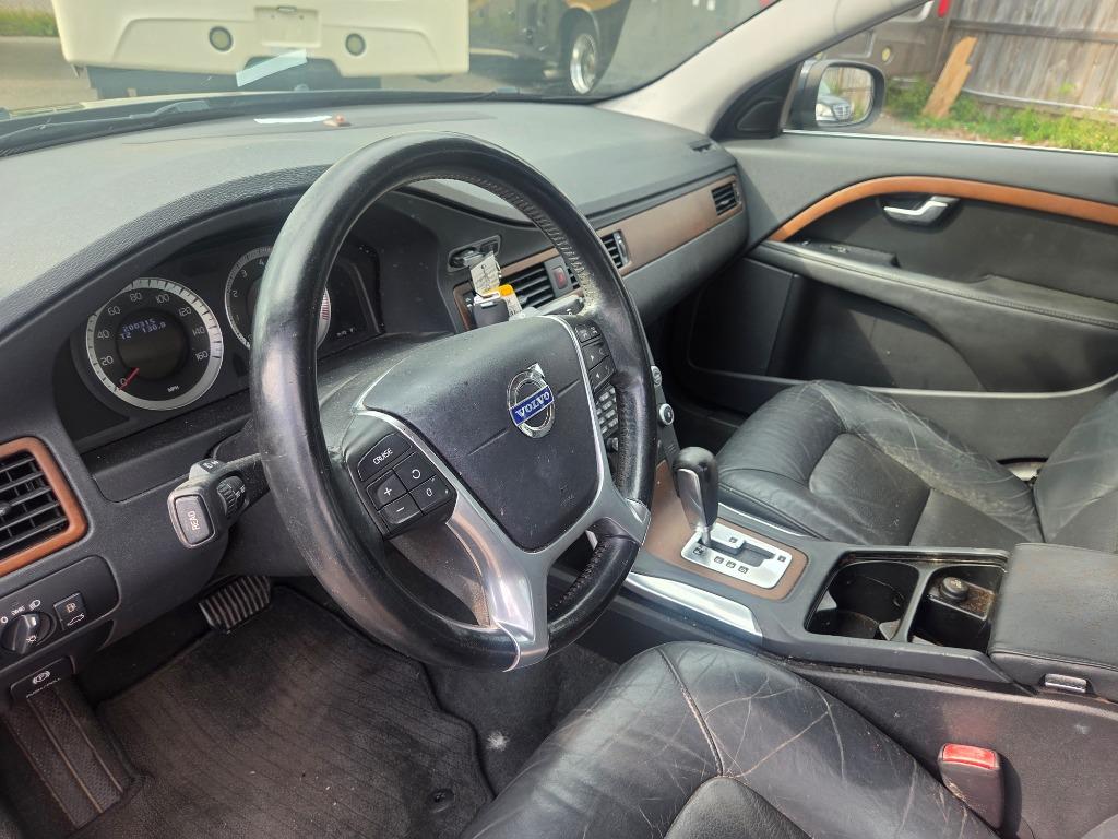2010 Volvo S80 - $2,497