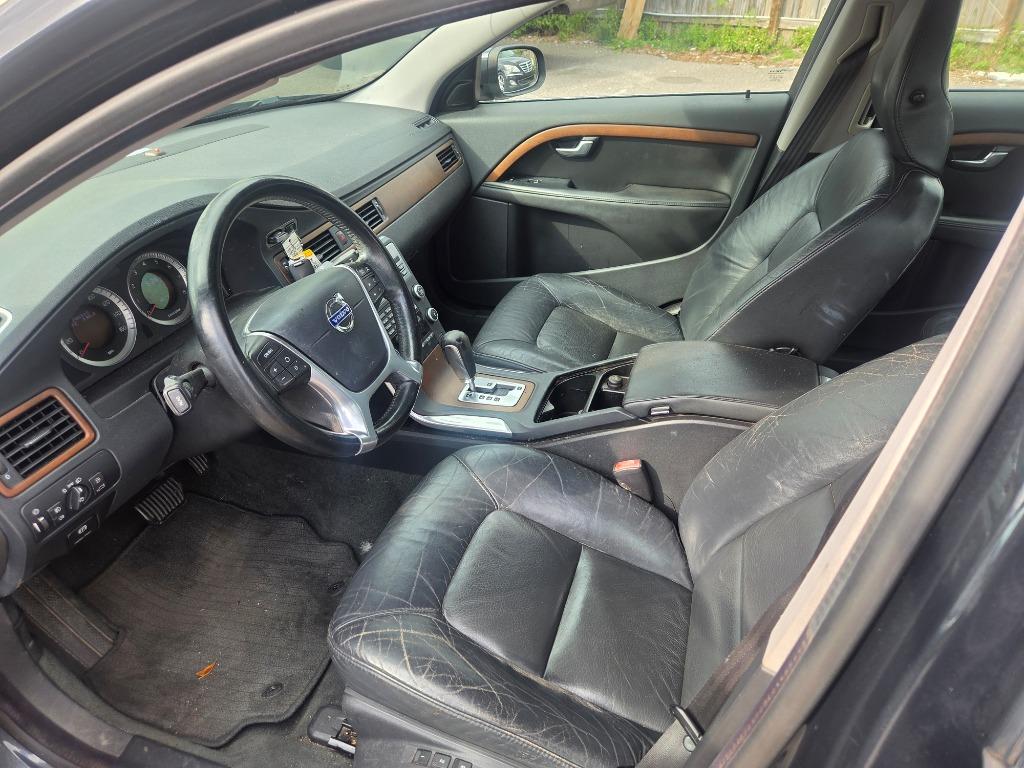 2010 Volvo S80 - $2,497