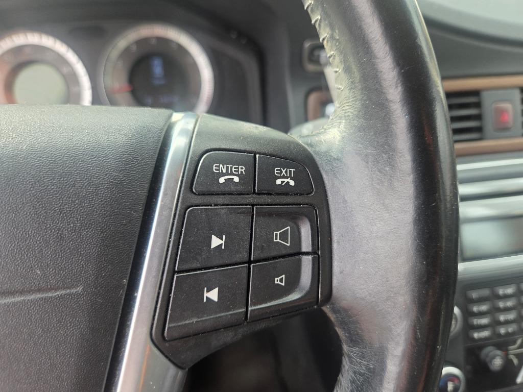 2010 Volvo S80 - $2,497