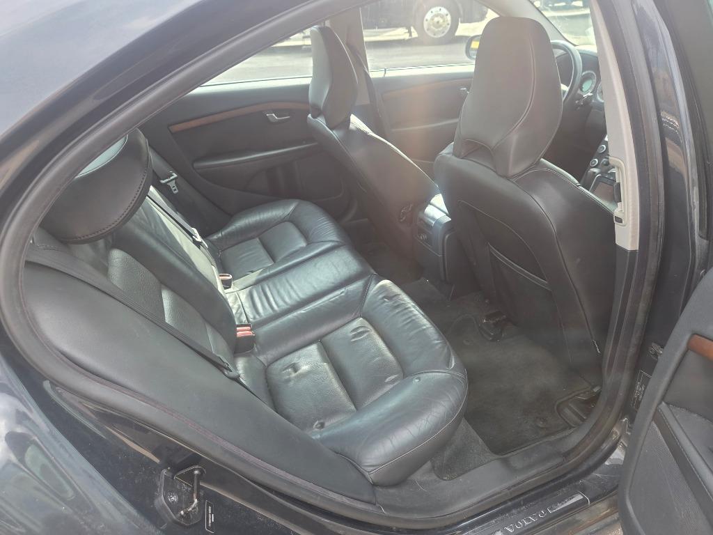 2010 Volvo S80 - $2,497