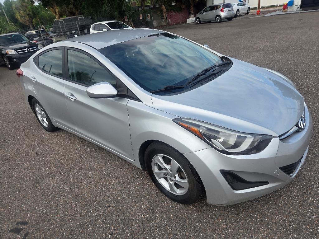 2014 Hyundai Elantra - $2,997