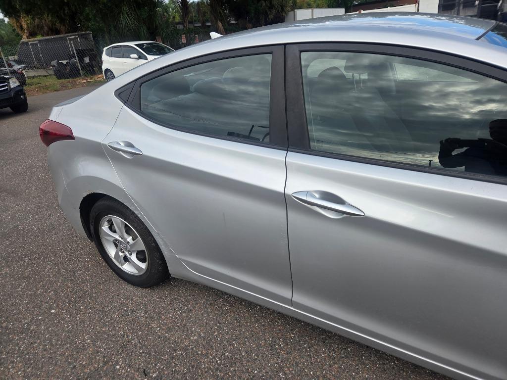 2014 Hyundai Elantra - $2,997