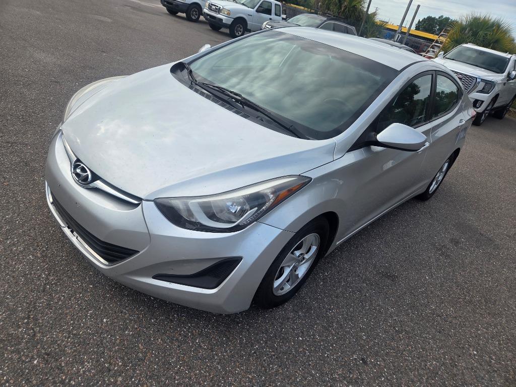 2014 Hyundai Elantra - $2,997
