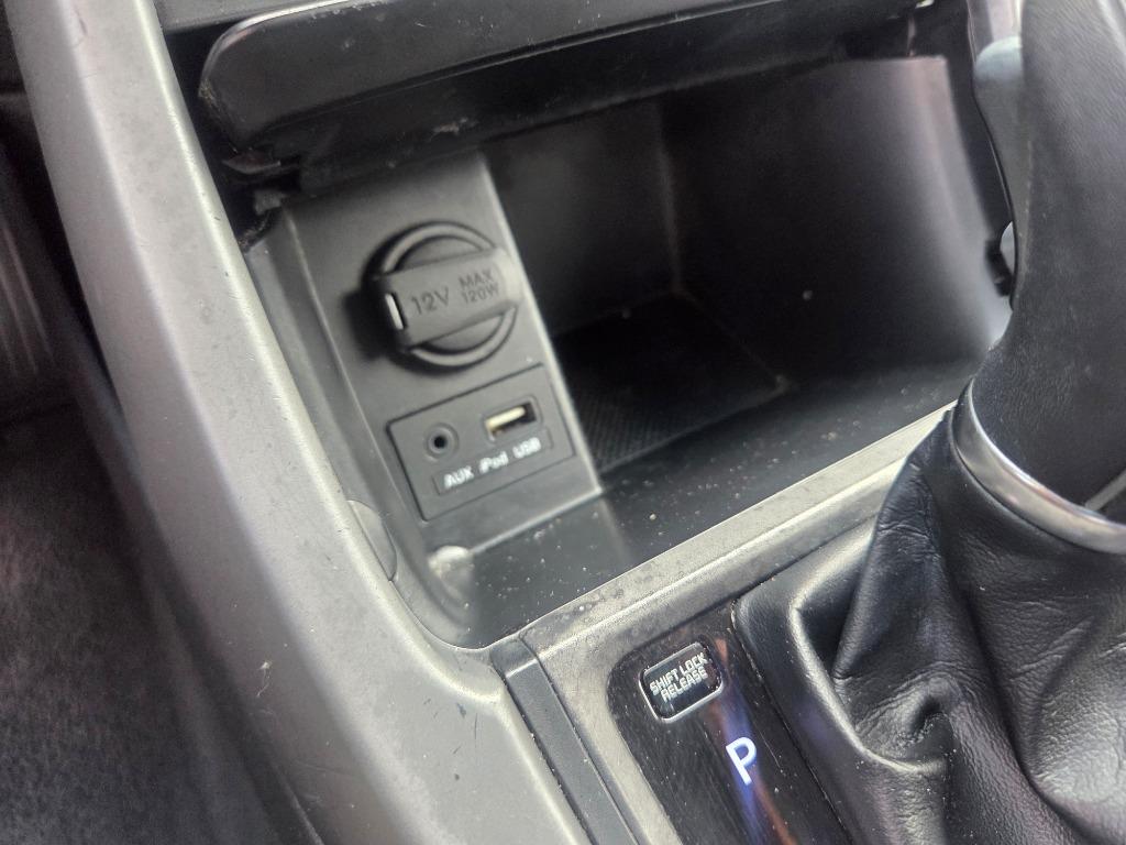 2014 Hyundai Elantra - $2,997