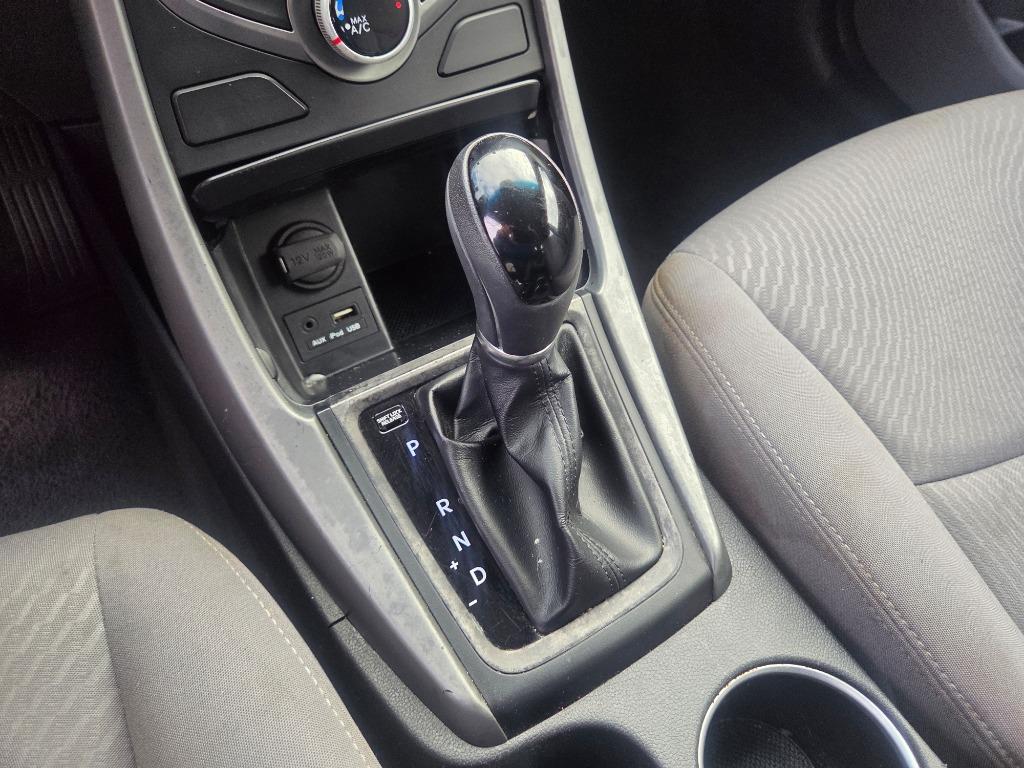 2014 Hyundai Elantra - $2,997
