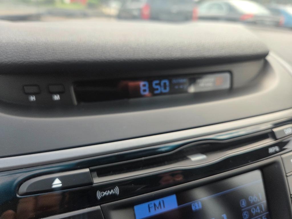 2014 Hyundai Elantra - $2,997