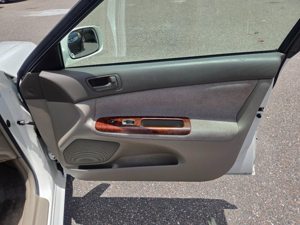 2004 Toyota Camry - $2,997