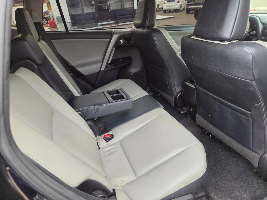 2017 Toyota RAV4 - $9,990