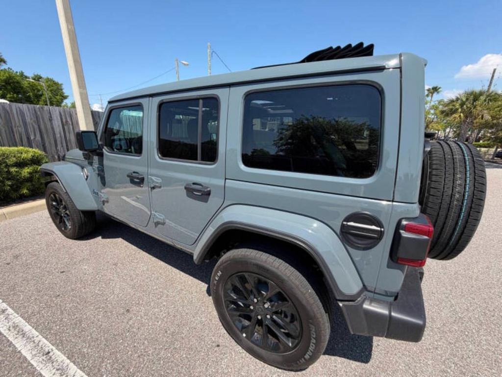 2025 Jeep Cherokee - $35,777