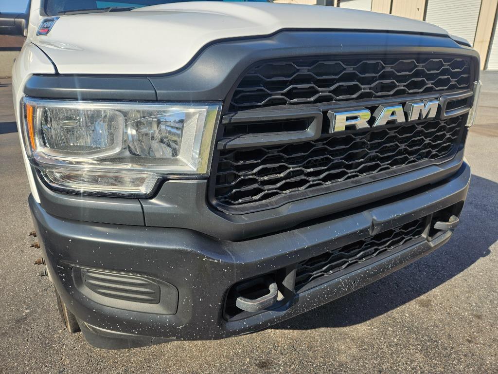 2021 RAM 3500 CAB/Chassis TRADESMAN photo