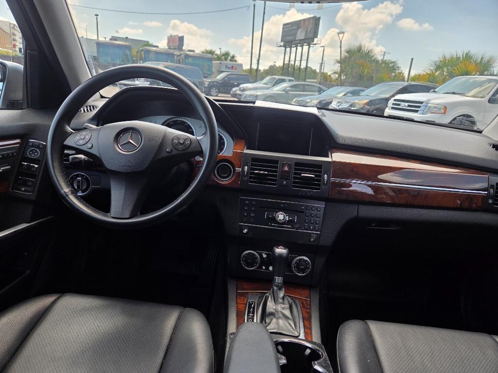 2011 Mercedes-Benz GLK-Class - $6,990