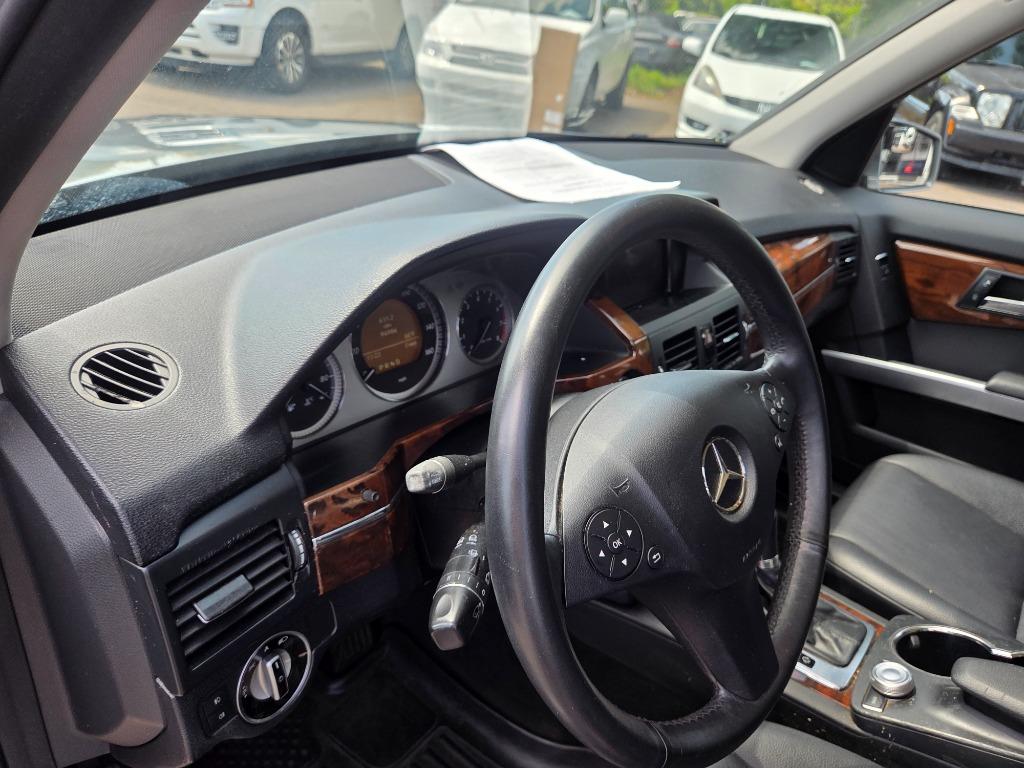 2011 Mercedes-Benz GLK-Class - $6,990