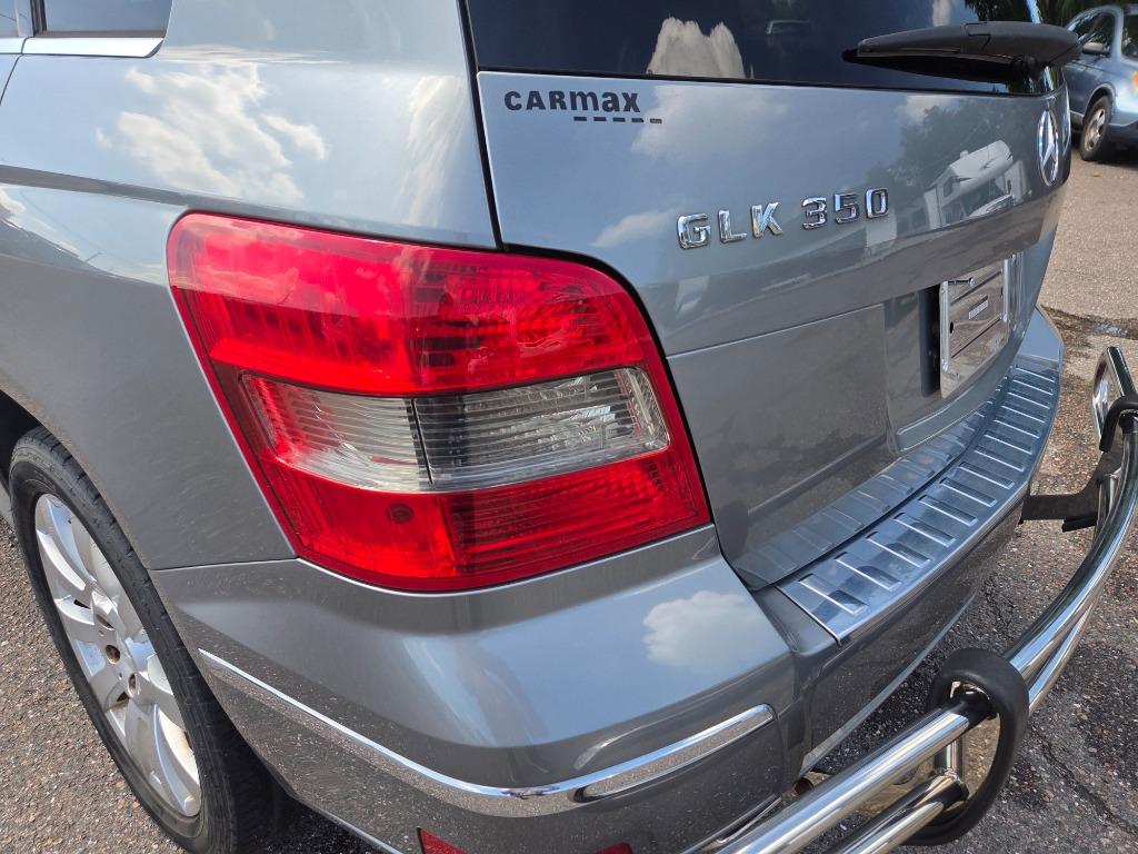 2011 Mercedes-Benz GLK-Class - $6,990