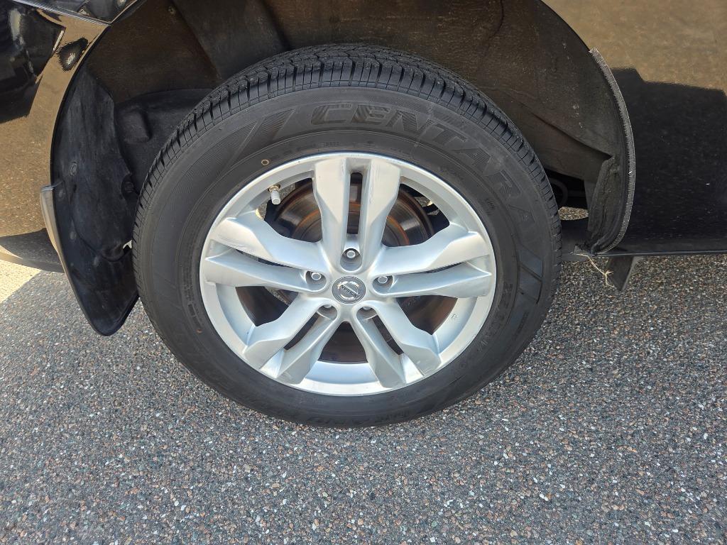 2015 Nissan Rogue - $3,497