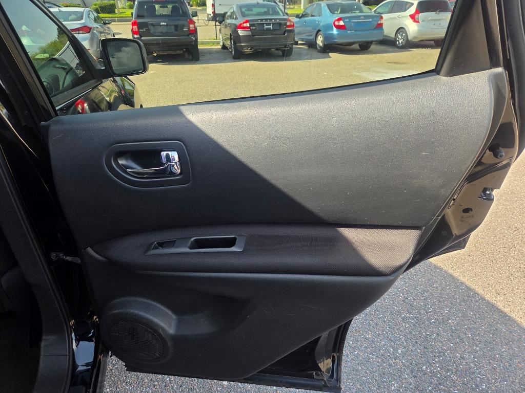 2015 Nissan Rogue - $3,497