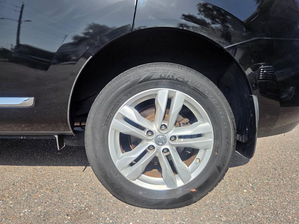 2015 Nissan Rogue - $3,497
