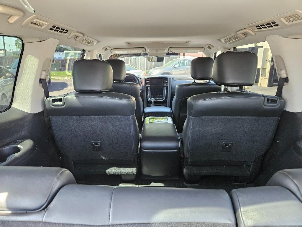 2021 Infiniti QX80 Luxe photo